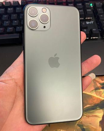 南口街道苹果维修点分享iPhone 11 Pro黑屏小众故障解析 